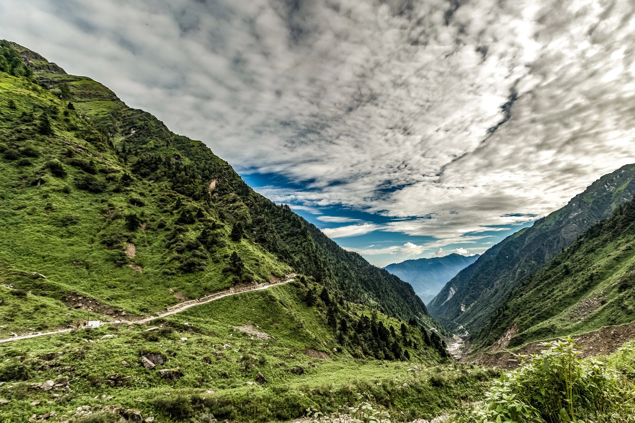Panoramic Himalayan trekking landscape